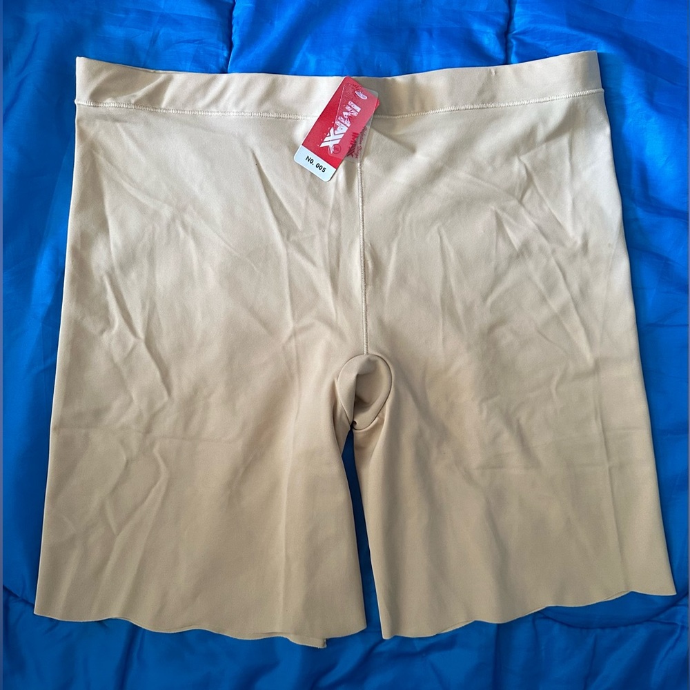 NWT IMAX Women’s Cooling Slip Shorts for Under Dresses Boyshorts Panties Sz M